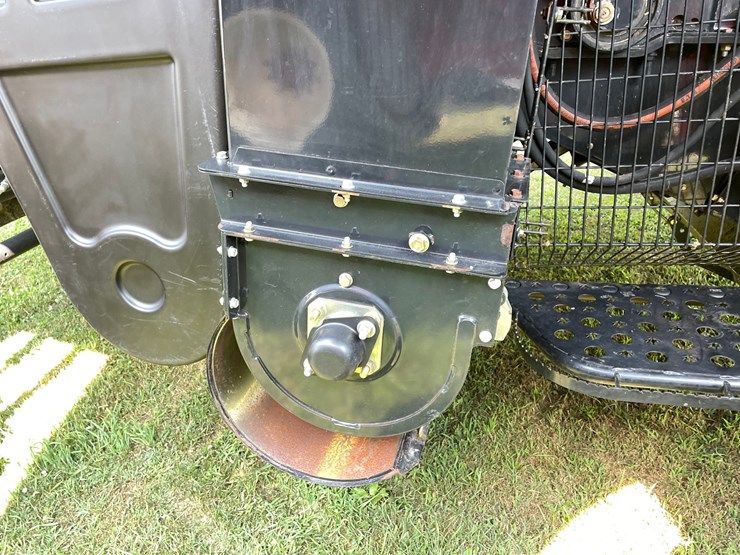 2018-case-ih-7240-image-35