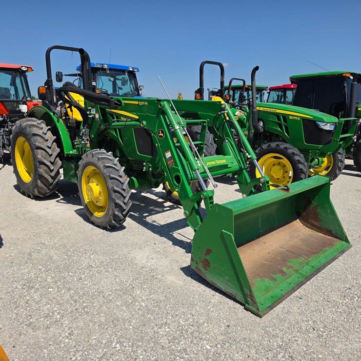 2022 JOHN DEERE 5045E