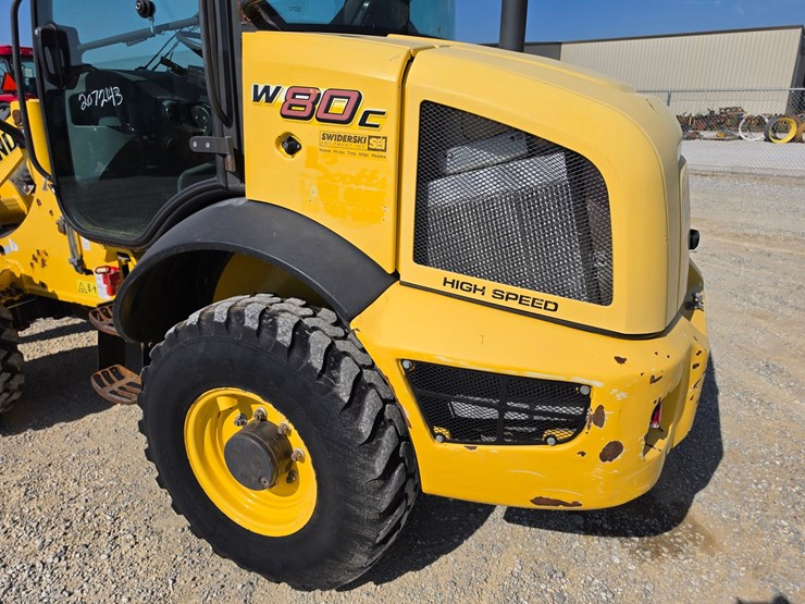 2016-new-holland-w80c-image-16