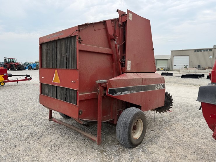 case-ih-8460-image-8
