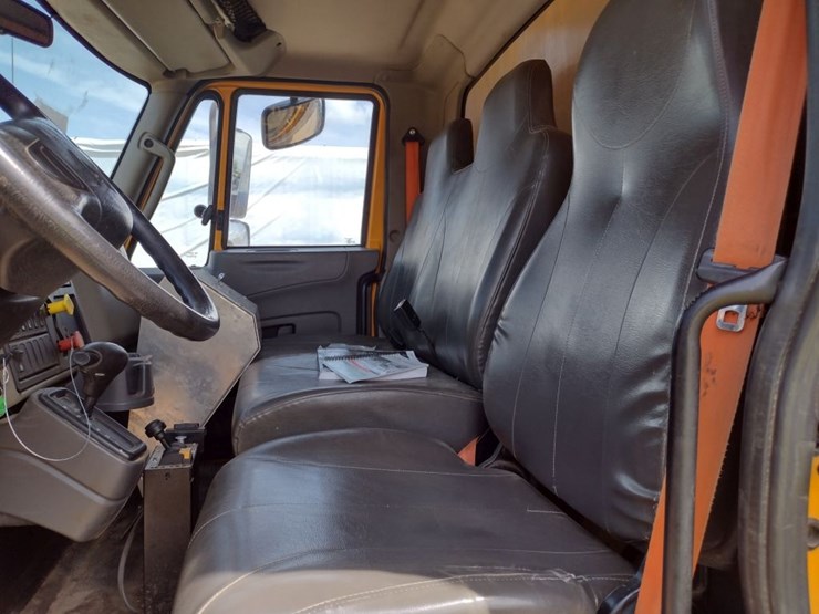 international-durastar-4300-image-13
