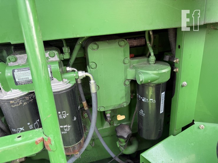 2008-john-deere-9870-sts-image-35
