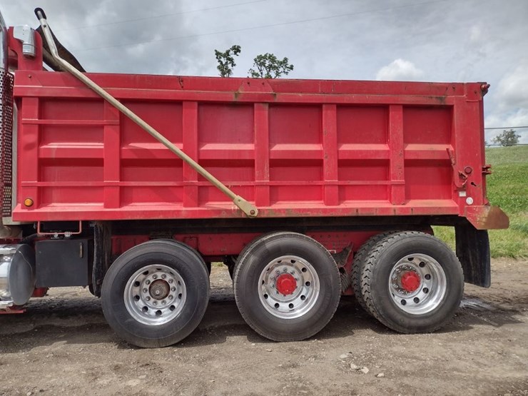 kenworth-t800-image-17