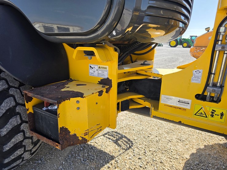 2016-new-holland-w80c-image-22