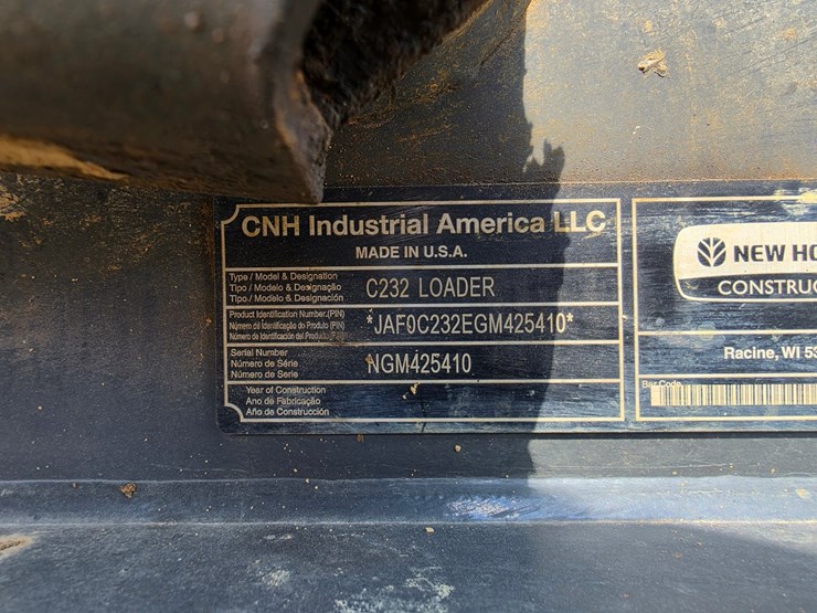 2016-new-holland-c232-image-16