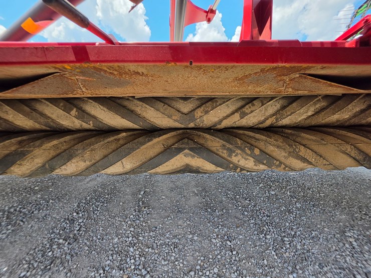 2021-case-ih-dc163-image-8