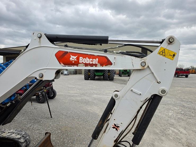 2023-bobcat-e42-image-22