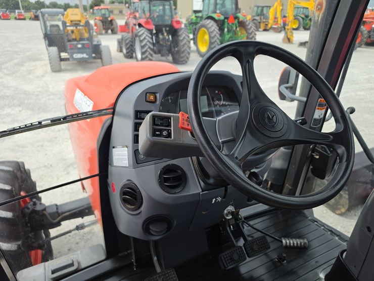 2016-kubota-m6-141-image-9