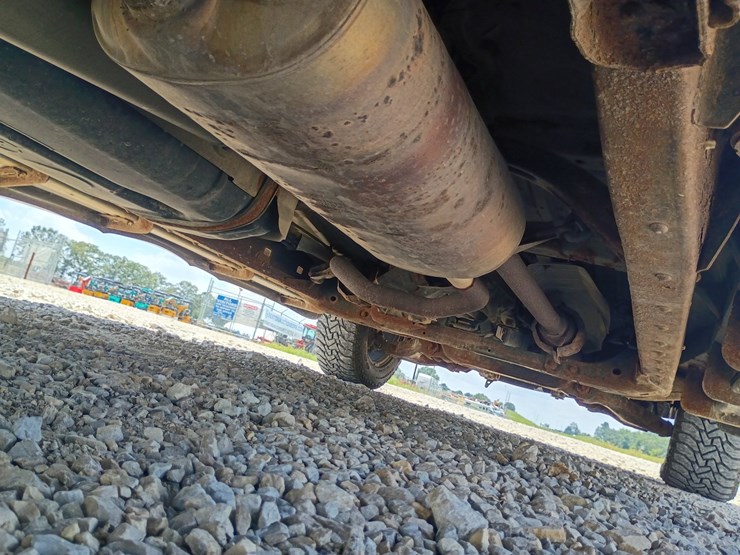 2010-toyota-tundra-image-90