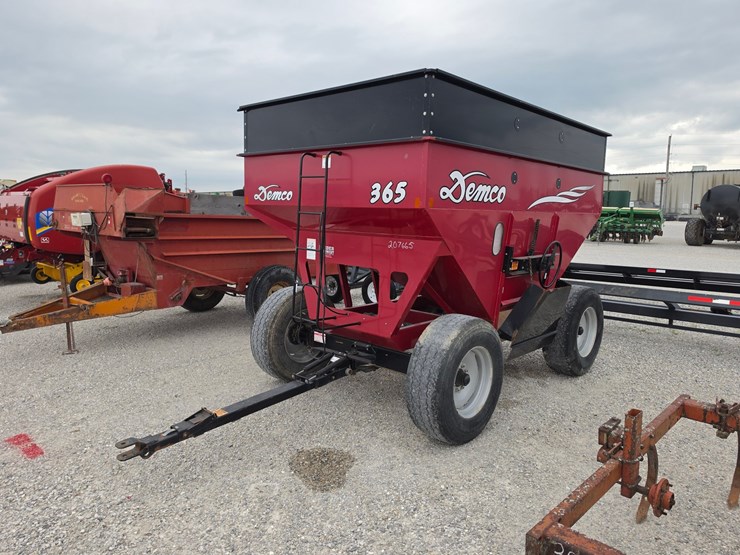 demco-365-image-1