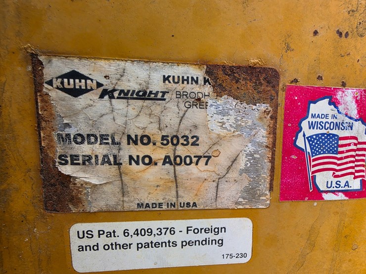 2009-kuhn-knight-5032-image-9