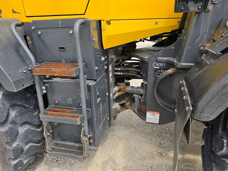2022-komatsu-wa270-8-image-7