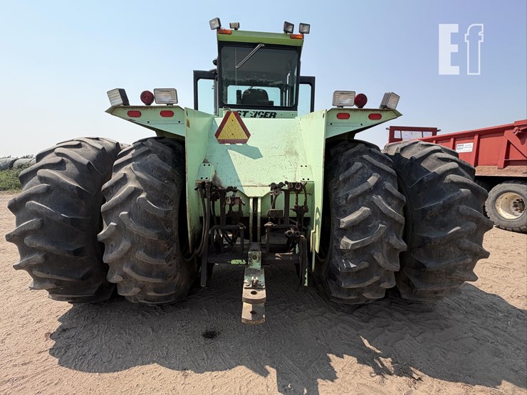 steiger-bearcat-iii-st225-image-6