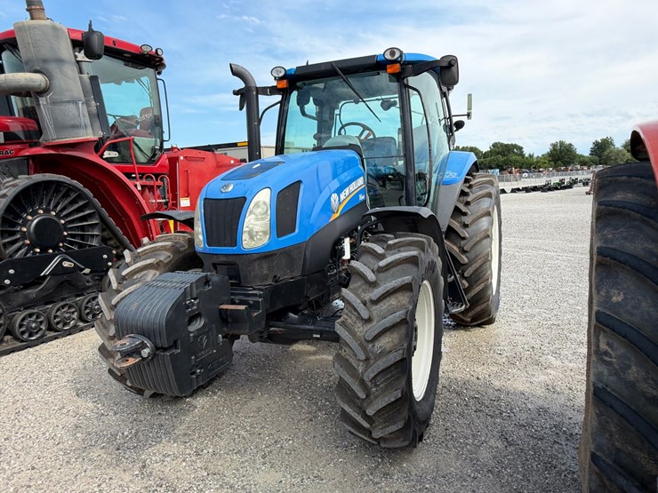 2014-new-holland-t6.165-image-25