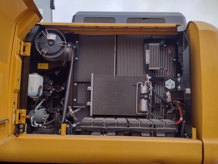 john-deere-24-image-19