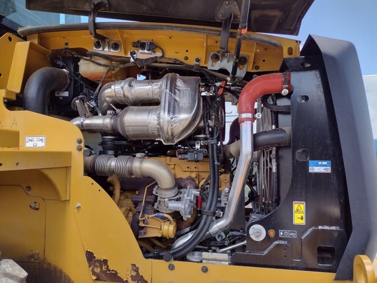 caterpillar-910m-image-19
