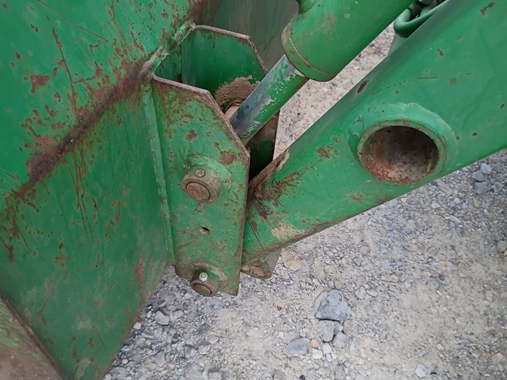 1992-john-deere-870-image-52