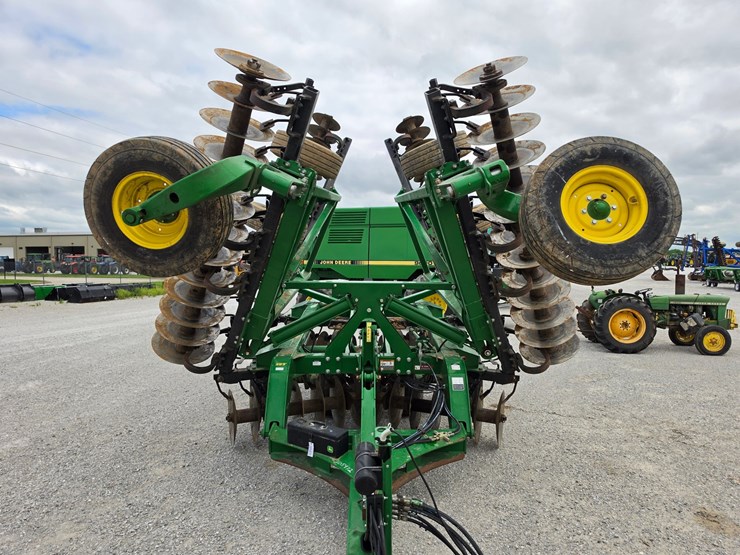 2019-john-deere-2630-image-3