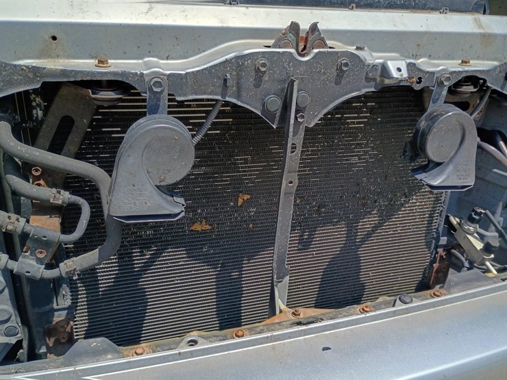 2010-toyota-tundra-image-14