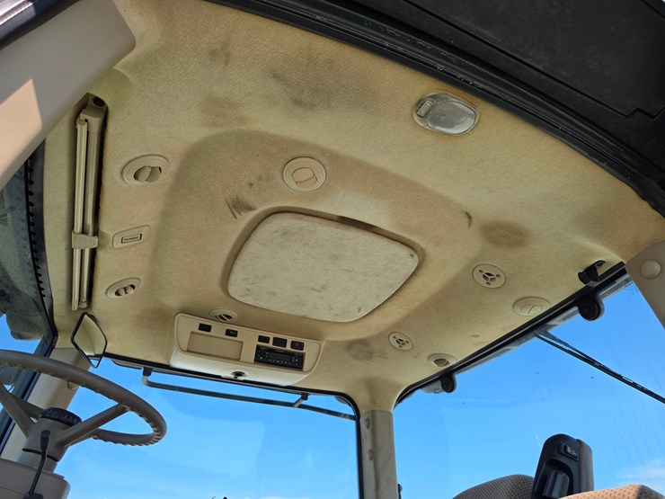 2013-john-deere-7260r-image-6