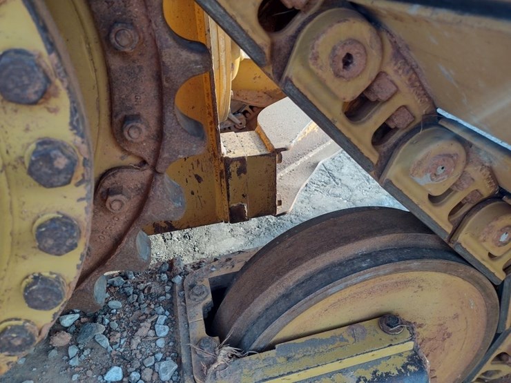 caterpillar-d5n-xl-image-14
