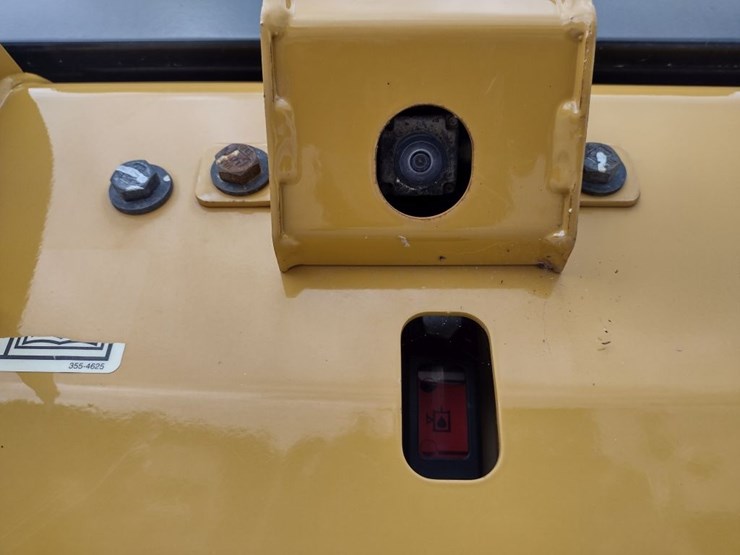 caterpillar-d1-image-33