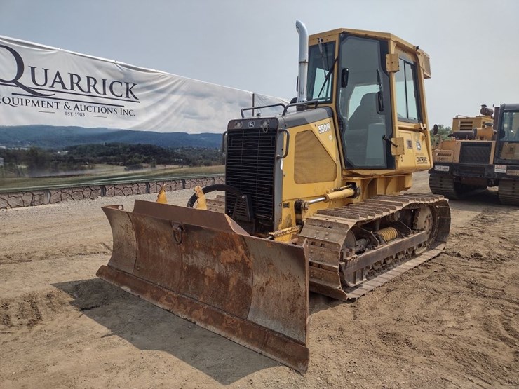 deere-550h-lt-image-37
