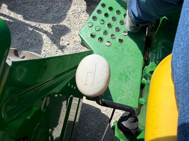 2011-john-deere-5065e-image-20