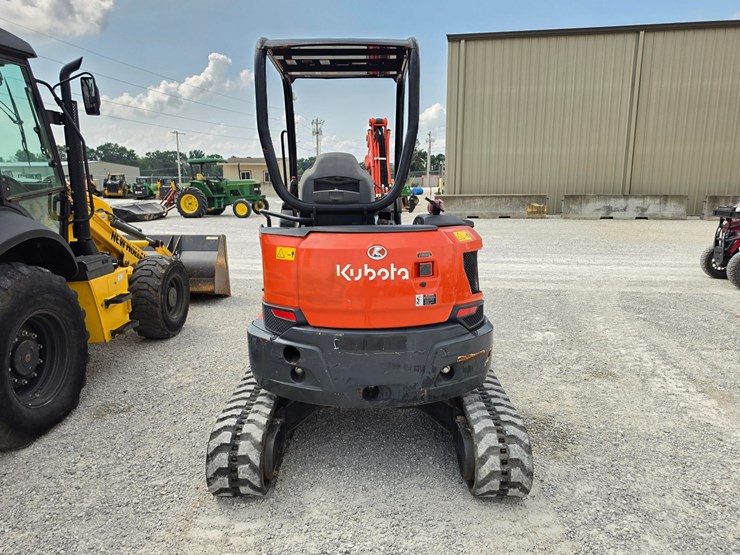 2022-kubota-u35-4-image-15