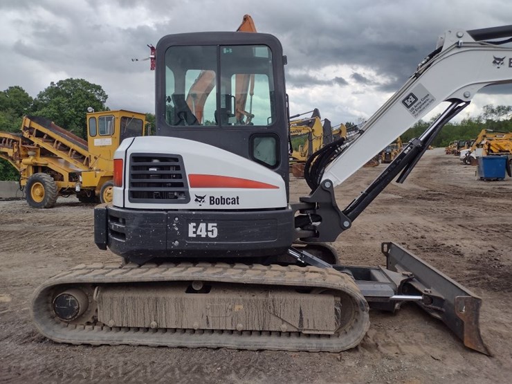 bobcat-e45-image-30