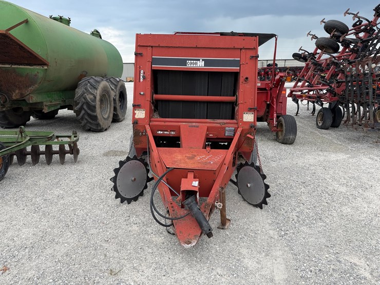case-ih-8430-image-2