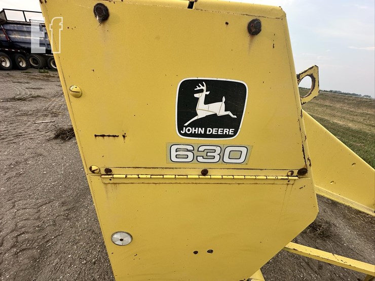 john-deere-630-image-9