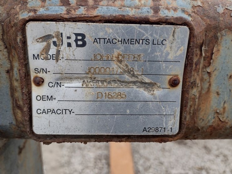 john-deere-744-image-3