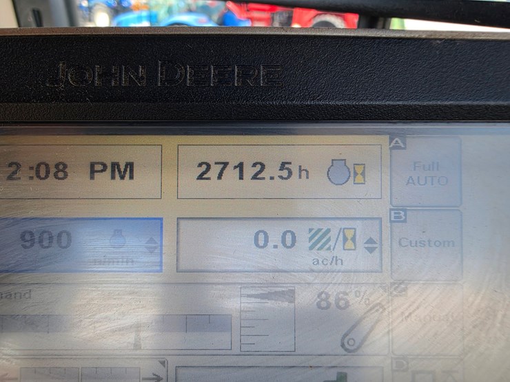 2013-john-deere-7260r-image-11