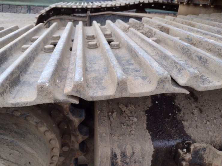 deere-270d-lc-image-18