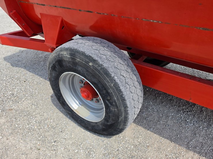 2013-kuhn-knight-4136-image-4