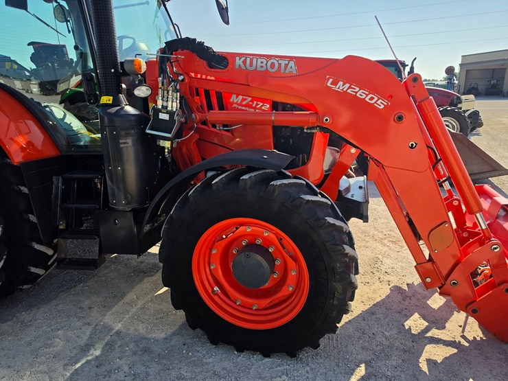2019-kubota-m7-172-image-22