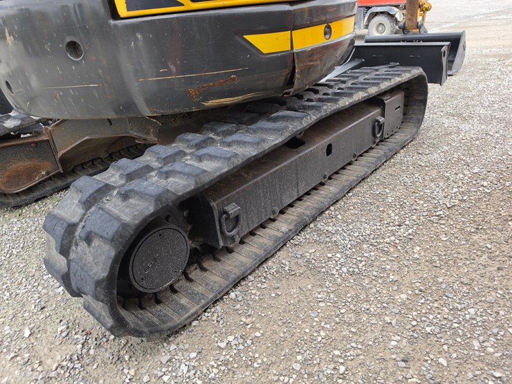 2008-kobelco-sk50sr-5-image-17