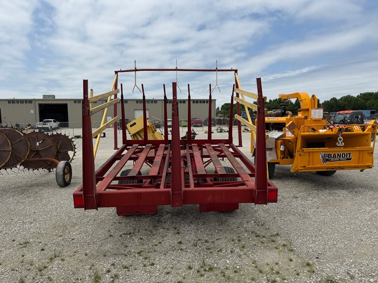 new-holland-1003-image-7