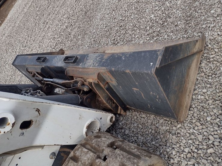 bobcat-t740-image-22