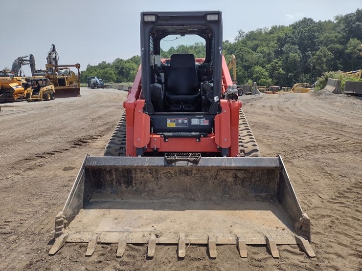kubota-svl97-2-image-2