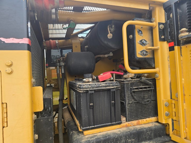 2007-caterpillar-12h-image-78