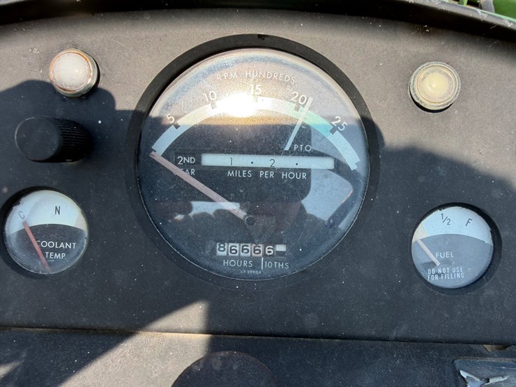 1967-john-deere-3020-image-9