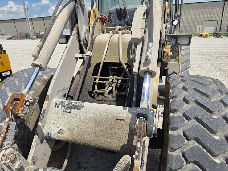 1998-caterpillar-it28g-image-6