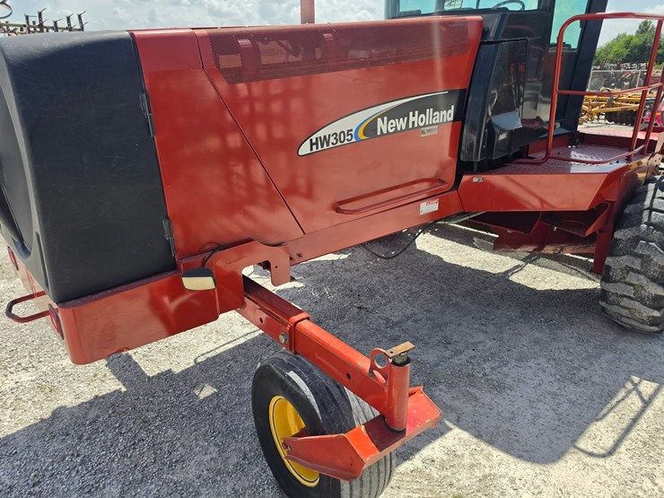 2005-new-holland-hw305-image-18