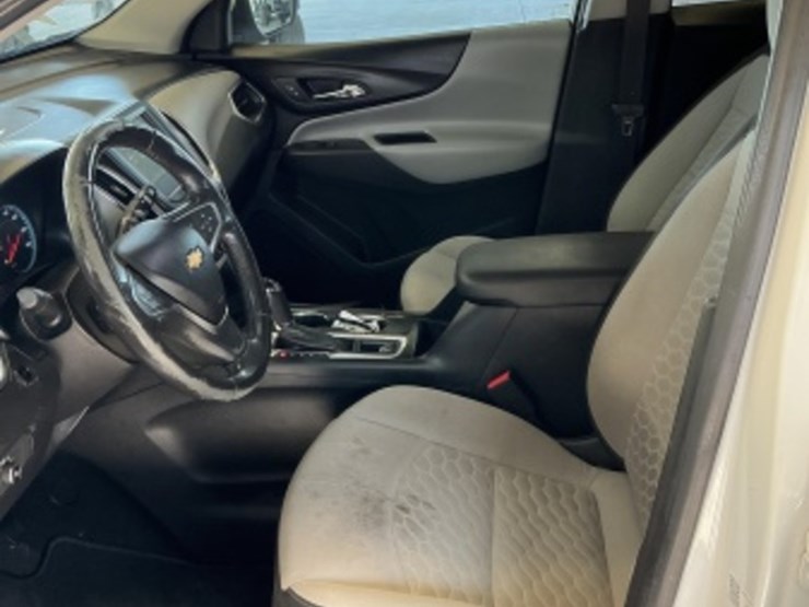 2018-chevrolet-equinox-image-21