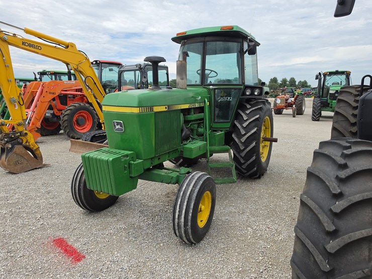 john-deere-4040-image-20