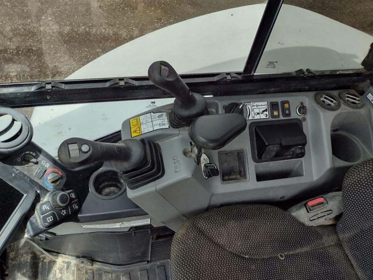 bobcat-e42-image-7