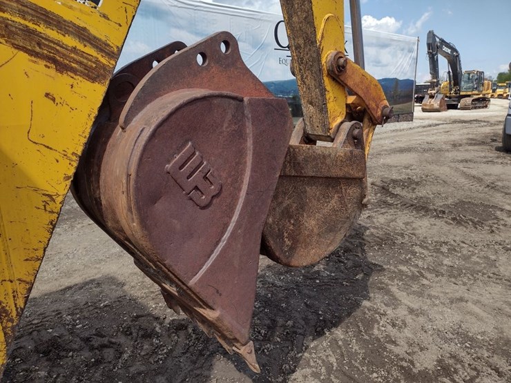 john-deere-310d-image-37