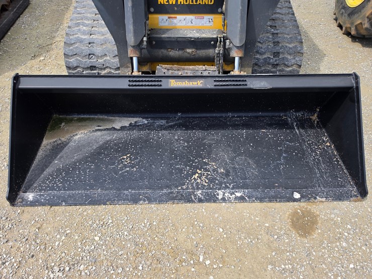 2021-new-holland-c345-image-3